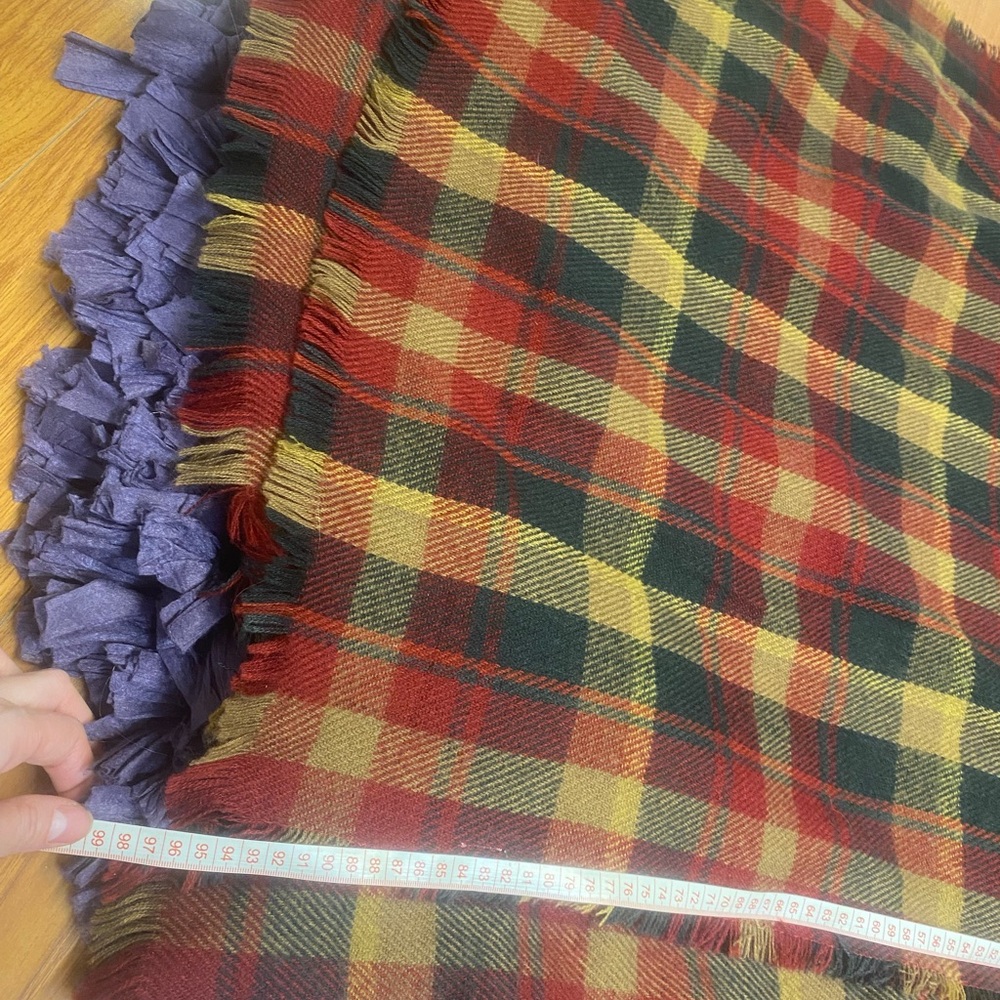 Chaos cashmere/wool hat and plaid scarf - Picture 6 of 7